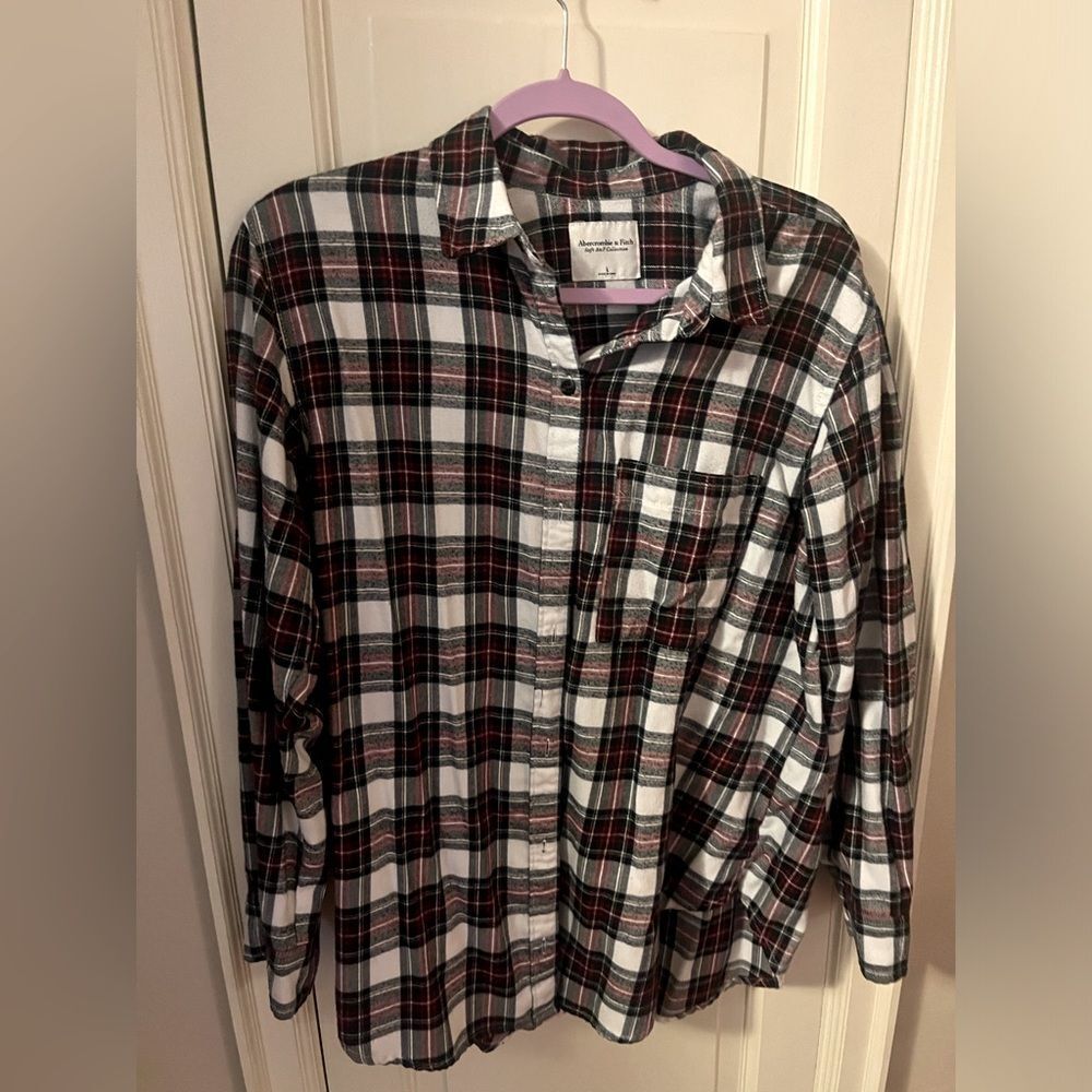 Abercrombie plaid button up red and black large